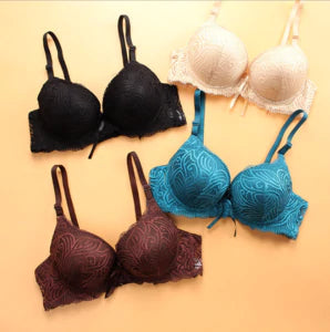 01A Women's Lace Decorated Breathable Bra Set