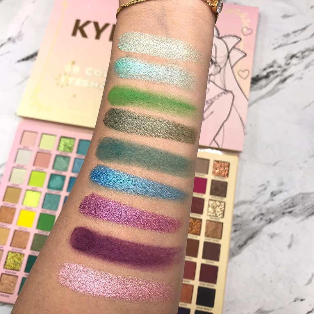 Kylie 88 Color Eyeshadow