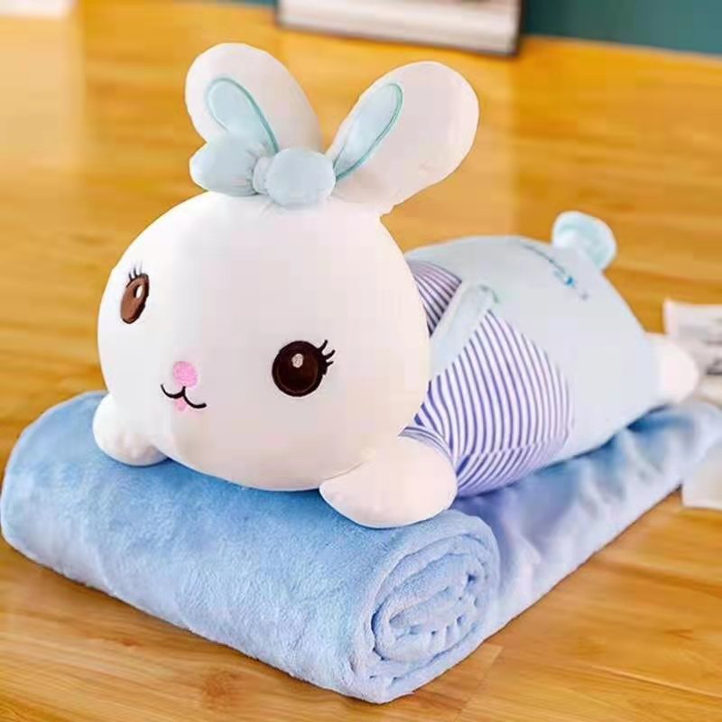 2 in 1 High quality beautiful Soft Pillow hamster with Plaid